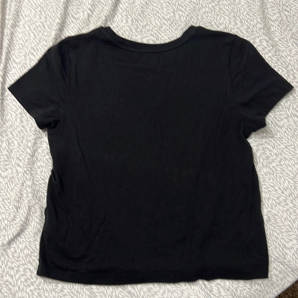 Medium Black Old Navy shirt